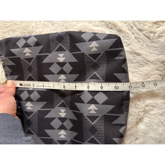DAKINE JIVE Crossbody Purse Bag Aztec Print Black Gray Boho Tribal Casual - Picture 8 of 9
